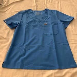 FIGS scrub set. Medium petite for pant and Medium for the top.